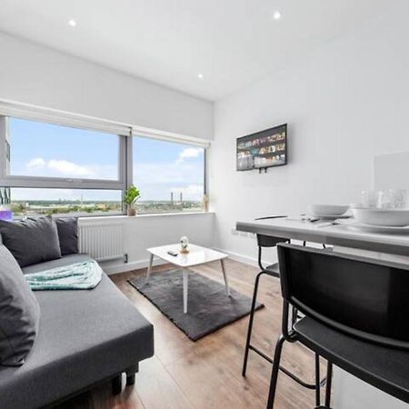 Cosy City Oasis 1Br 15 Mins To London Bridge Dp383 London Borough of London Borough of Croydon Exterior foto